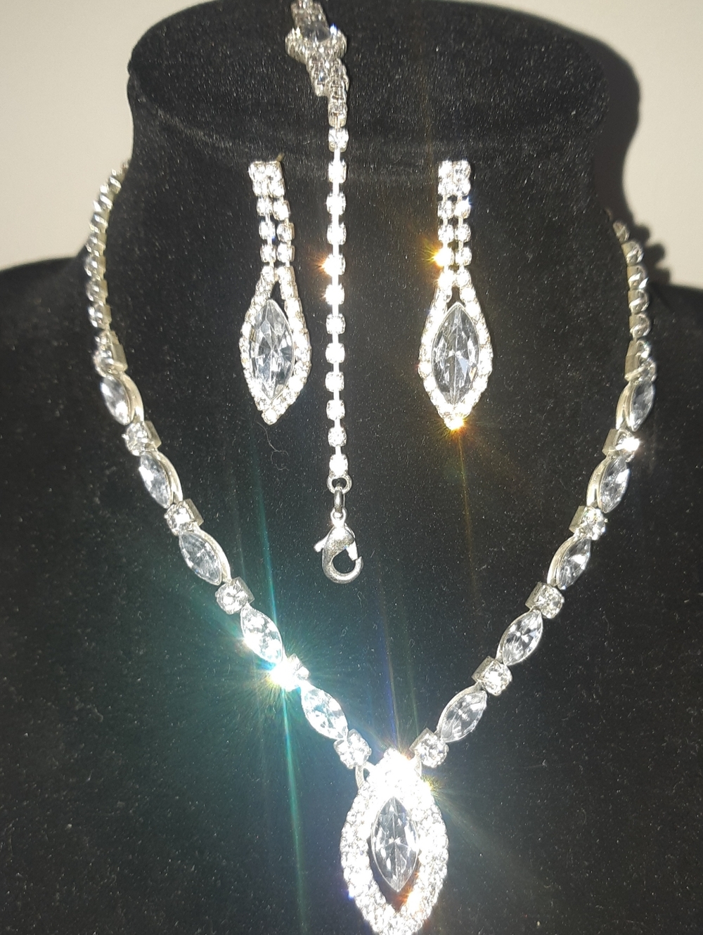 3 PC Elegant Silver-Tone Clear Crystal Necklace, Bracelet& Earring Set
